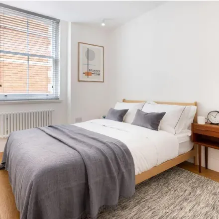 Image 8 - 4 Blandford Street, London, W1U 3DE, United Kingdom - Apartment for rent