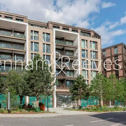 Image 8 - Hampton House, 2 Michael Road, London, SW6 2ER, United Kingdom - Room for rent