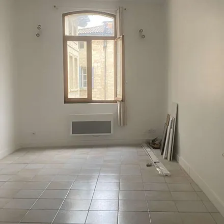 Rent this 4 bed apartment on Hôtel de Ville in 15 Place de l'Horloge, 84000 Avignon