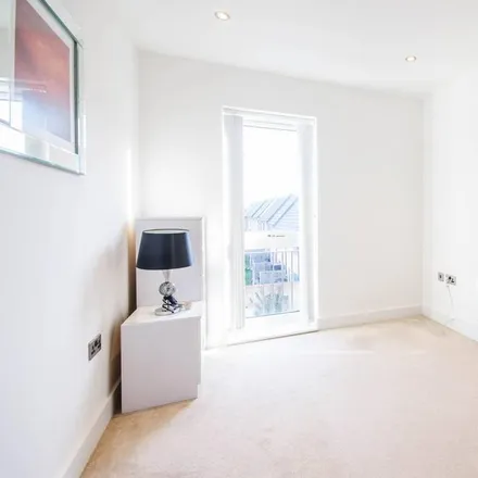 Image 7 - Fairthorn Road, London, SE7 7RL, United Kingdom - Apartment for rent