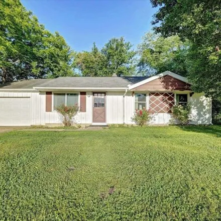 Buy this 3 bed house on 3311 North Kingsley Drive in Bloomington, IN 47404