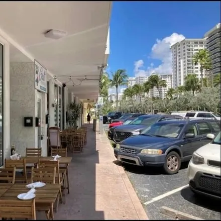 Image 3 - 3477 Galt Ocean Drive, Fort Lauderdale, FL 33308, USA - Apartment for rent