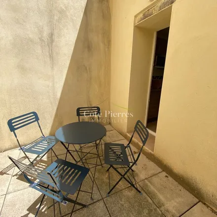 Image 6 - 4 Rue Charles Pathé, 30900 Nîmes, France - Apartment for rent
