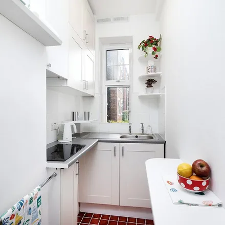 Rent this 1 bed apartment on 13 Belsize Grove in London, NW3 4UX