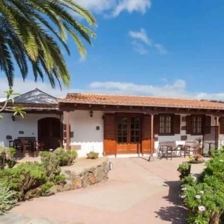 Rent this 1 bed townhouse on San Cristóbal de La Laguna in Santa Cruz de Tenerife, Spain