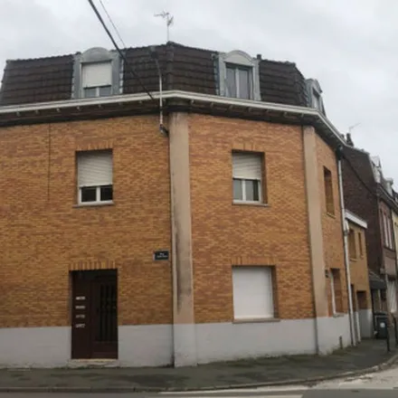 Image 2 - 108 Rue du Maréchal Foch, 59120 Loos, France - Apartment for rent