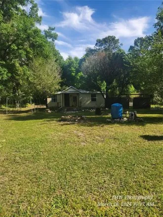 Buy this 2 bed house on 7625 West Citruswood Drive in Citrus County, FL 34433