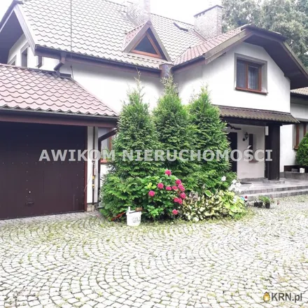 Buy this studio house on Główna 117 in 05-830 Rusiec, Poland