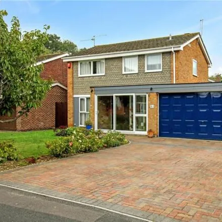 Buy this 4 bed house on Fairlawn in Swindon, SN3 6EU