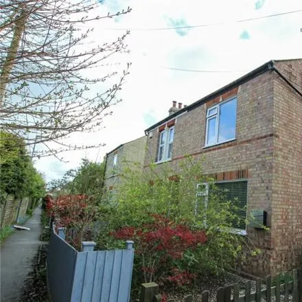 Buy this 3 bed duplex on 30a Pages Close in Histon, CB24 9HF