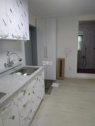 Image 5 - 서울특별시 강남구 대치동 916-12 - Apartment for rent
