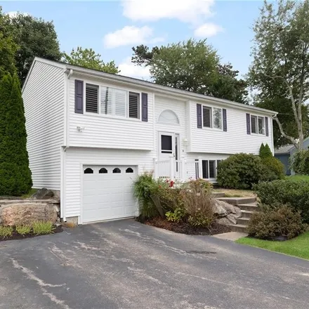 Buy this 3 bed house on 14 Lakeview Drive in Narragansett, RI 02882