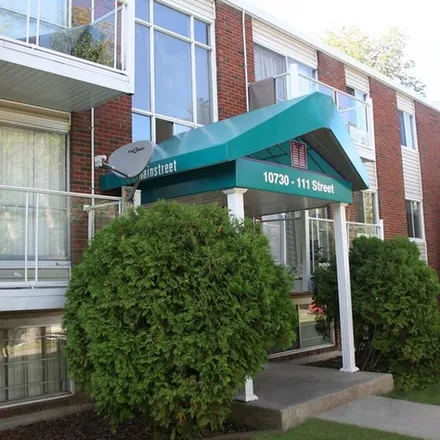 Image 8 - Wellington Apartments, 10730 111 Street NW, Edmonton, AB T5H 3G3, Canada - Apartment for rent