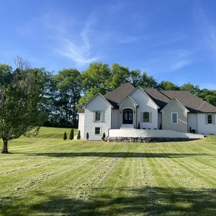 Buy this 5 bed house on 3810 Stonecrest Drive in Maury County, TN 38401