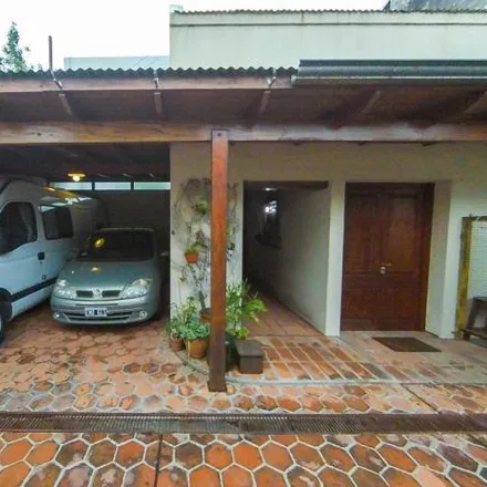 Buy this 3 bed house on Olivé 1408 in Domingo Faustino Sarmiento, Rosario