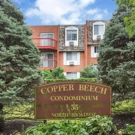 Buy this 2 bed condo on 55 North Broadway in City of White Plains, NY 10601