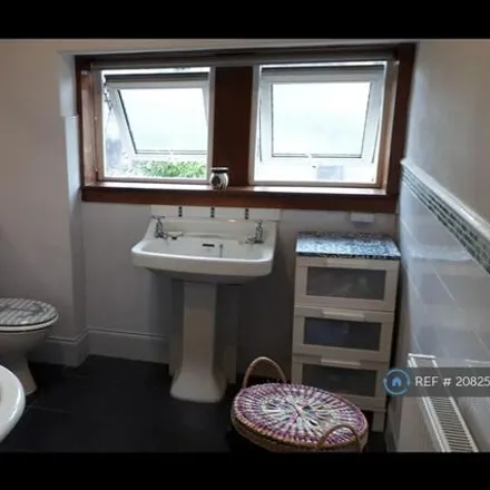 Image 7 - Parkhill Road, Glasgow, G41 3RH, United Kingdom - Townhouse for rent