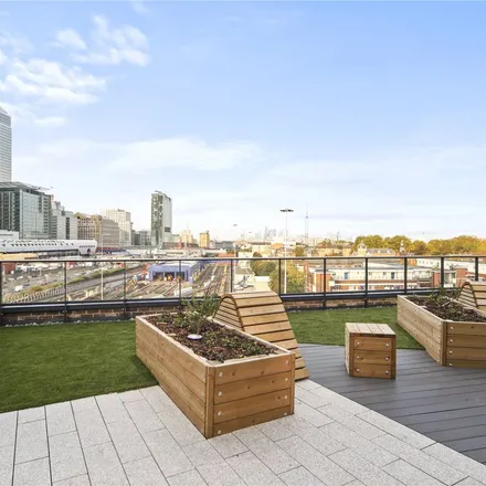 Rent this 2 bed apartment on Plot B in Prestons Road, Canary Wharf