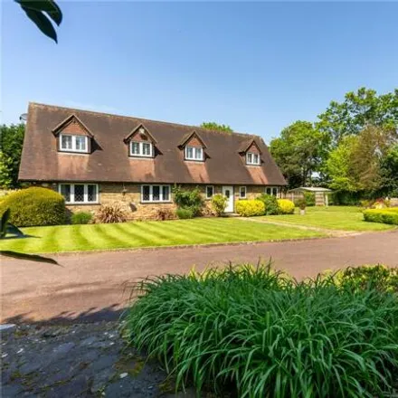 Buy this 4 bed house on Colne Valley Regional Park in Buckinghamshire, SL0 0RR