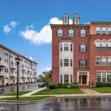 Buy this 3 bed condo on West Lee Street in Hagerstown, MD 21741