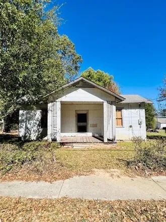 Buy this 2 bed house on 161 East Savannah Street in Calhoun Falls, Abbeville County