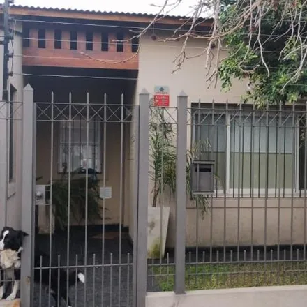 Buy this 2 bed house on José Murias (hijo) 972 in Partido de Morón, Haedo