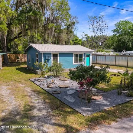 Buy this 2 bed house on 888 County Road 482A in Sumter County, FL 33538