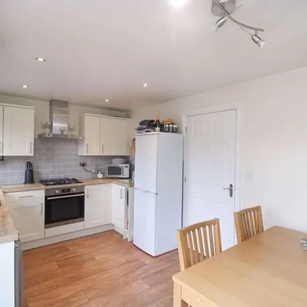 Rent this 3 bed duplex on Mansfield Grove in Norton-Le-Moors, ST6 8GT