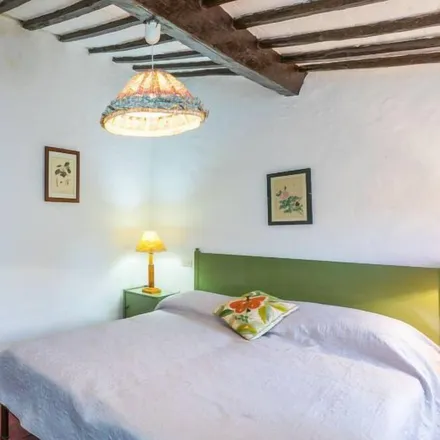 Rent this 2 bed apartment on 53035 Monteriggioni SI