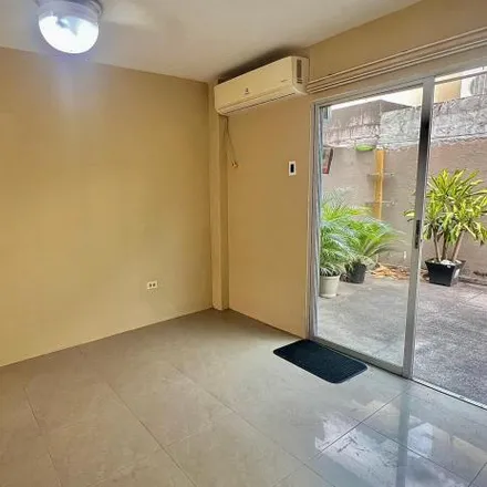 Buy this 5 bed house on Salida de Metropolis 2 in 090703, Guayaquil