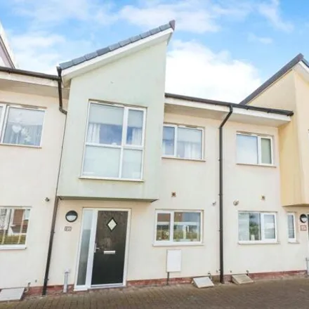 Buy this 3 bed townhouse on Sir Stanley Matthews Way East in Blackpool, FY1 5FJ