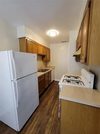Image 4 - 3919 Prescott Avenue, Dallas, TX 75219, USA - Apartment for rent