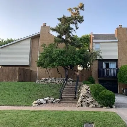 Buy this 16 bed duplex on 2234 Irwin Street in Fort Worth, TX 76110
