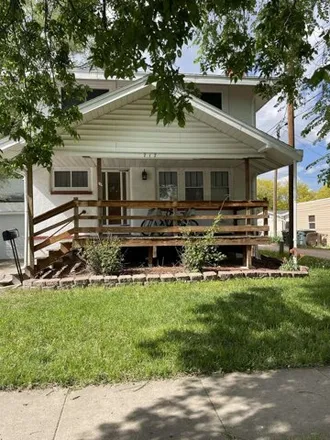 Image 1 - 717 West B Street, North Platte, NE 69101, USA - House for sale