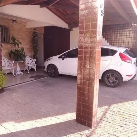 Buy this 4 bed house on Paróquia Santa Família in Avenida Farmaceutica Cezartina Régis, Jabotiana