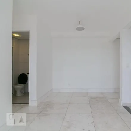 Rent this 2 bed apartment on Edifício NewWay in Rua Glicério 301, Glicério