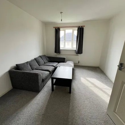 Image 6 - Ashdown Grove, Bloxwich, WS2 8BG, United Kingdom - Apartment for rent