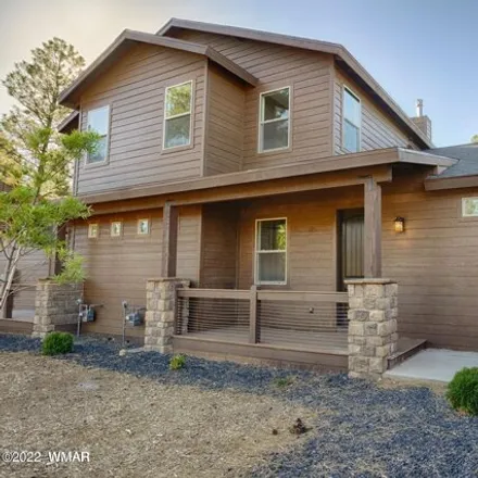 Rent this 4 bed house on 2970 West Villa Loop in Show Low, AZ 85901