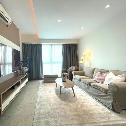 Rent this 3 bed apartment on Palm Gardens in Keat Hong, 2B Hong San Walk