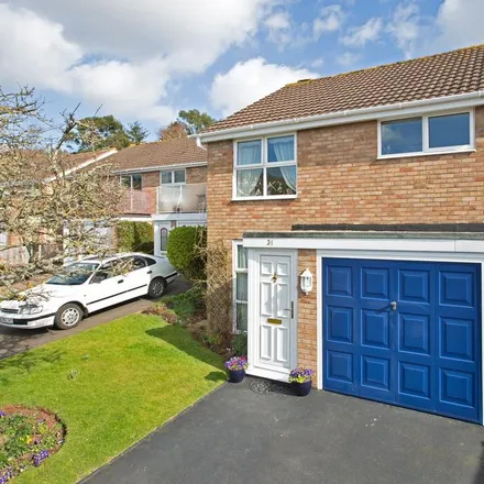 Rent this 3 bed house on Howard Close in Teignmouth, TQ14 9NW