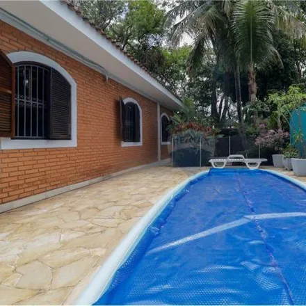 Buy this 3 bed house on Rua das Andorinhas in Monumento, Piracicaba - SP