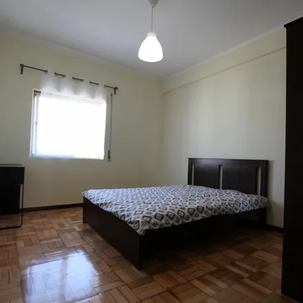 Rent this 4 bed apartment on Rua Dom António Bento Martins Júnior in 4710-422 Braga, Portugal