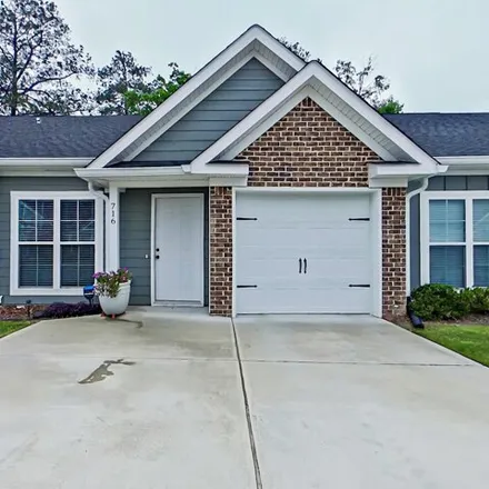 Rent this 3 bed house on 710 Spring Cove Trail in Buffalo Ranch, Columbia County