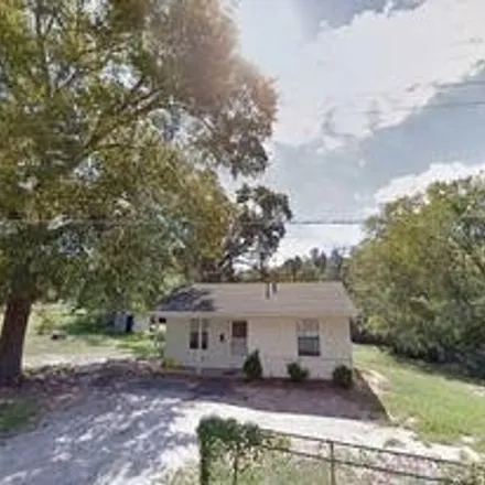 Buy this 2 bed house on 533 Simms Avenue in Crockett, TX 75835