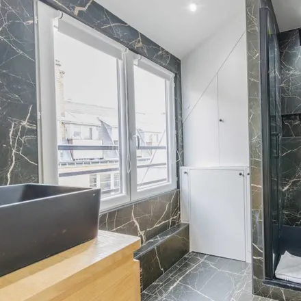Rent this 2 bed apartment on 2 Avenue Stéphane Mallarmé in 75017 Paris, France