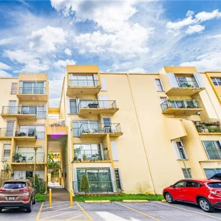 Buy this 1 bed condo on 4500 West 19th Court in Hialeah, FL 33012