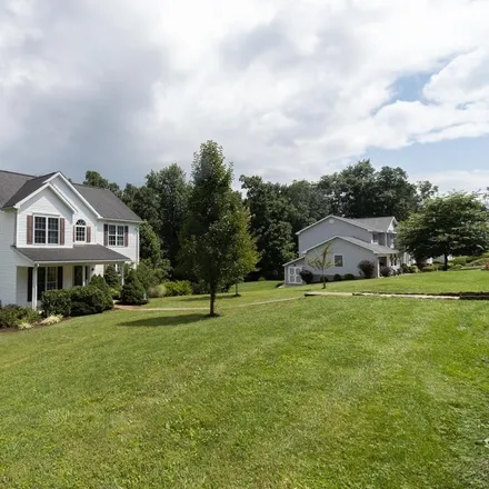 Image 2 - 60 Woodside Lane, Lake Ridge, Harrison County, WV 26330, USA - House for sale