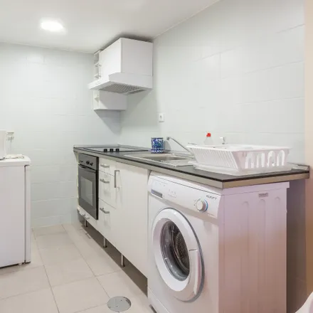 Image 8 - Rua do Centro, 4465-095 Matosinhos, Portugal - Apartment for rent
