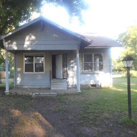 Rent this 3 bed house on 389 6th Street in Leland, MS 38756
