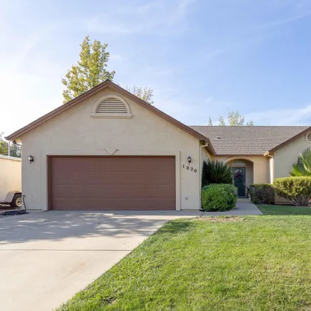 Buy this 3 bed house on Hillsdale Drive in Redding, CA 96003